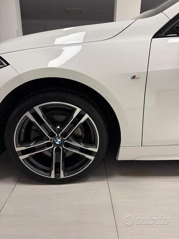 Usata BMW 118 M Sport 150 CV (110 kW) 2023 Bianco Utilitaria