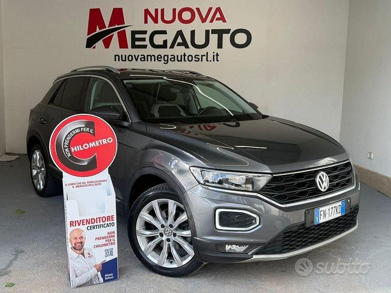 Usata VW T-Roc Advance 150 CV (110 kW) 2018 Grigio SUV