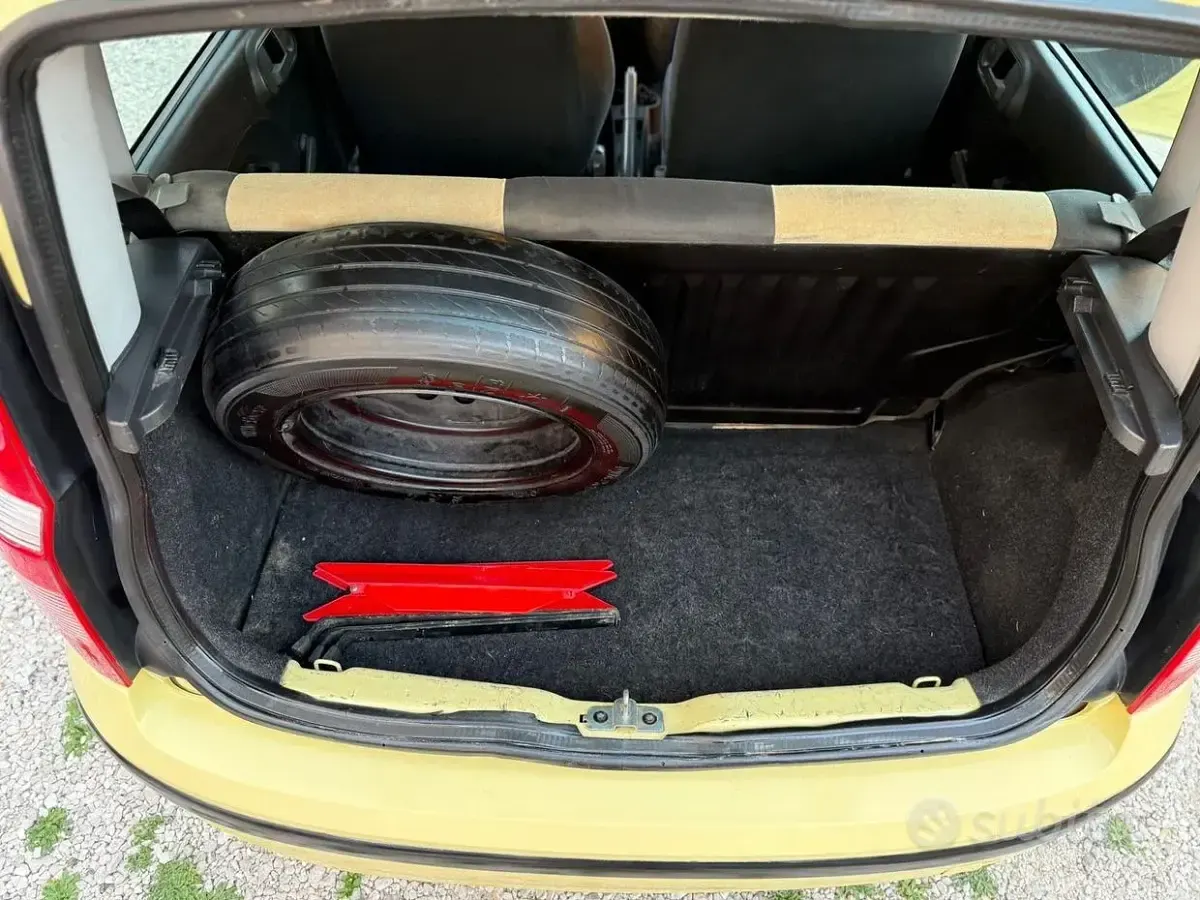 Usata Fiat Panda Dynamic 60 CV (44 kW) 2012 Giallo Utilitaria