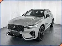 Nouvelle Volvo XC60 Plus 250 ch (183 kW) 2026 Gris SUV