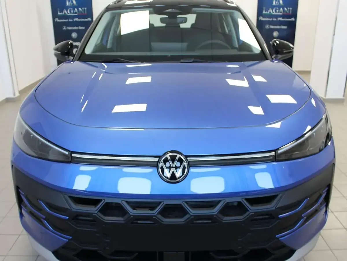 Nuova VW T-Roc Life 116 CV (85 kW) 2026 Blu/azzurro SUV