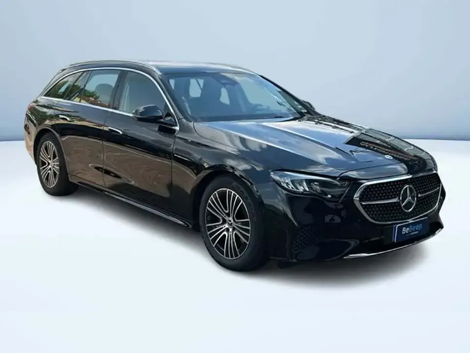 Usata Mercedes 200 Advanced 163 CV (119 kW) 2025 Nero Station wagon