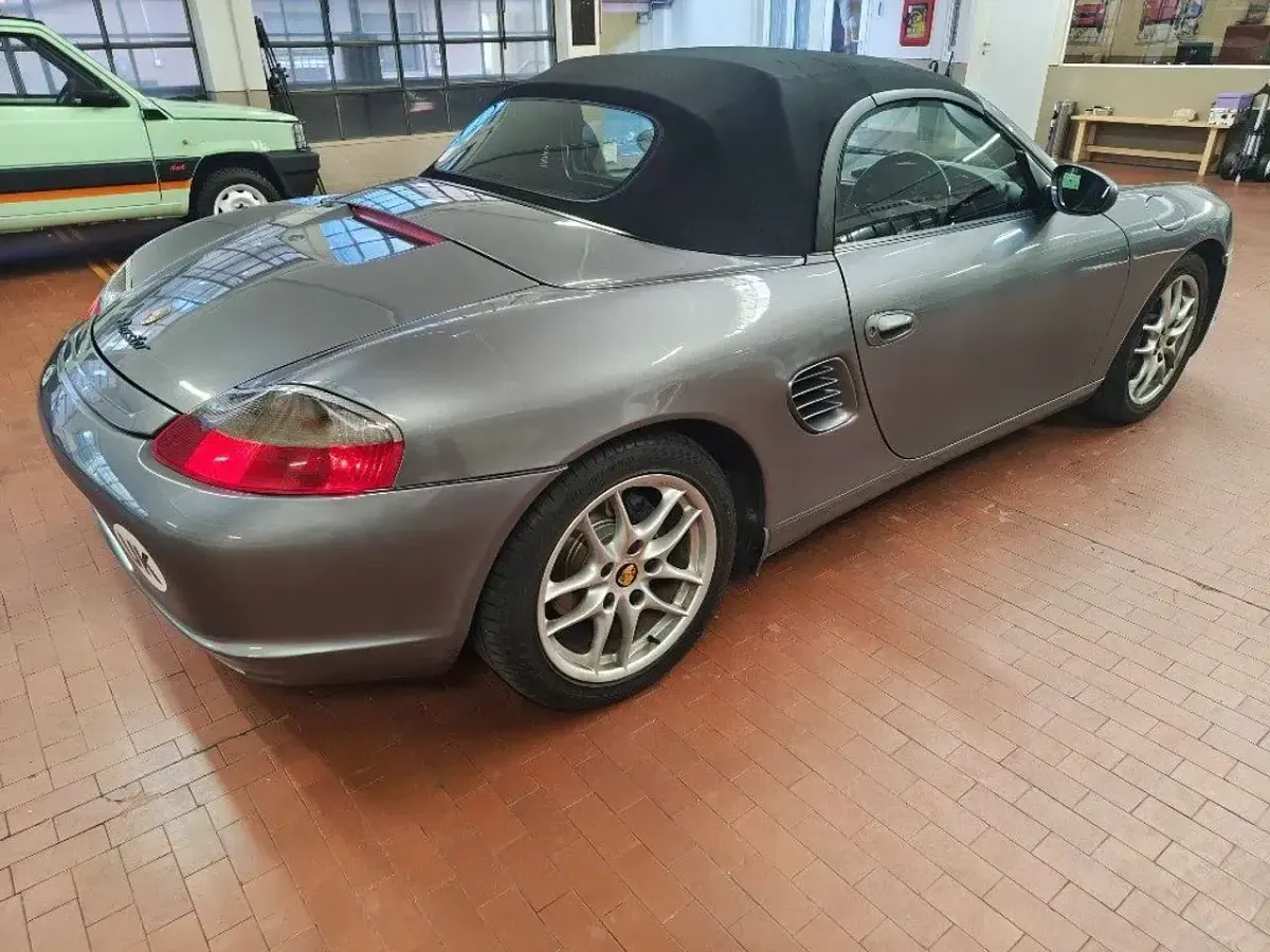 Gebraucht Porsche Boxster 239 PS (175 kW) 2004 Grau Cabrio