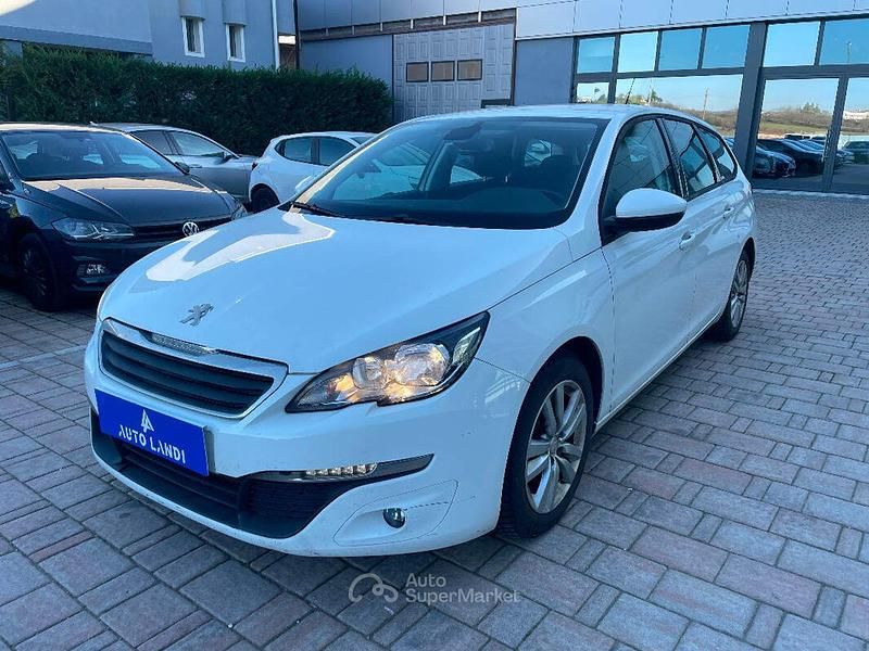 Usata Peugeot 308 SW Active 120 CV (88 kW) 2016 Bianco Station wagon
