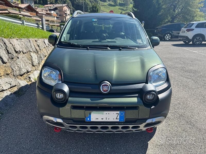 Usata Fiat Panda Cross Cross 86 CV (63 kW) 2019 Verde Utilitaria