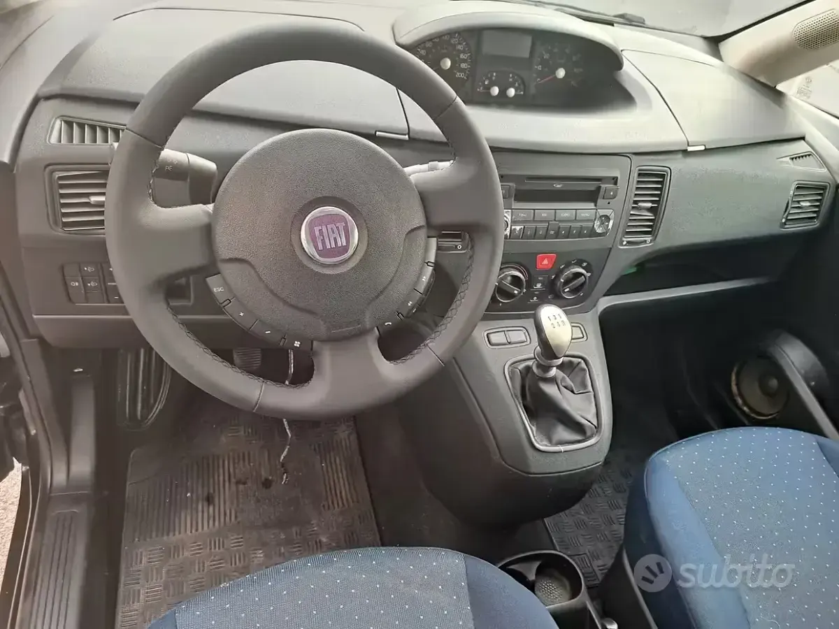 Usata Fiat Idea Active 80 CV (58 kW) 2010 Nero Monovolume