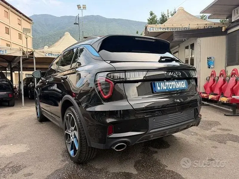 Usata Lynk & Co 01 276 CV (202 kW) 2023 Nero SUV