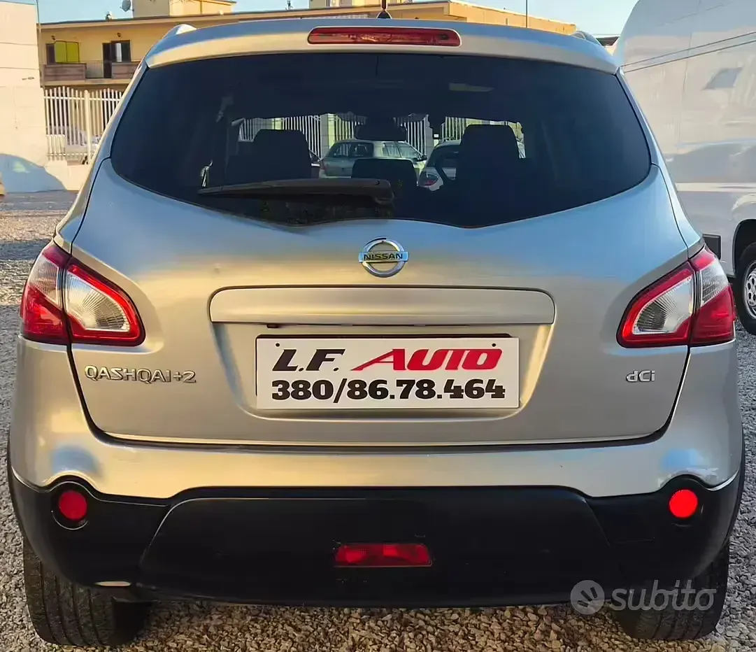 Usata Nissan Qashqai +2 Tekna 150 CV (110 kW) 2010 Grigio SUV
