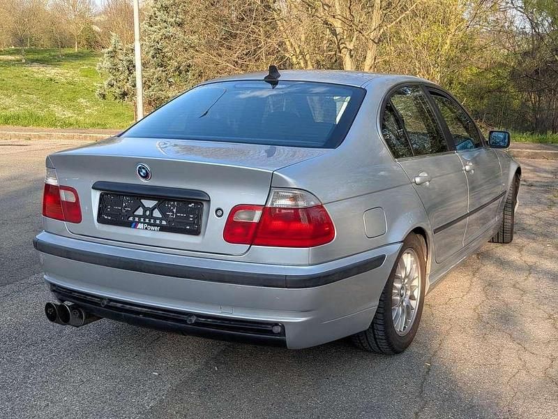 Usata BMW 325 192 CV (141 kW) 2001 Argento Berlina