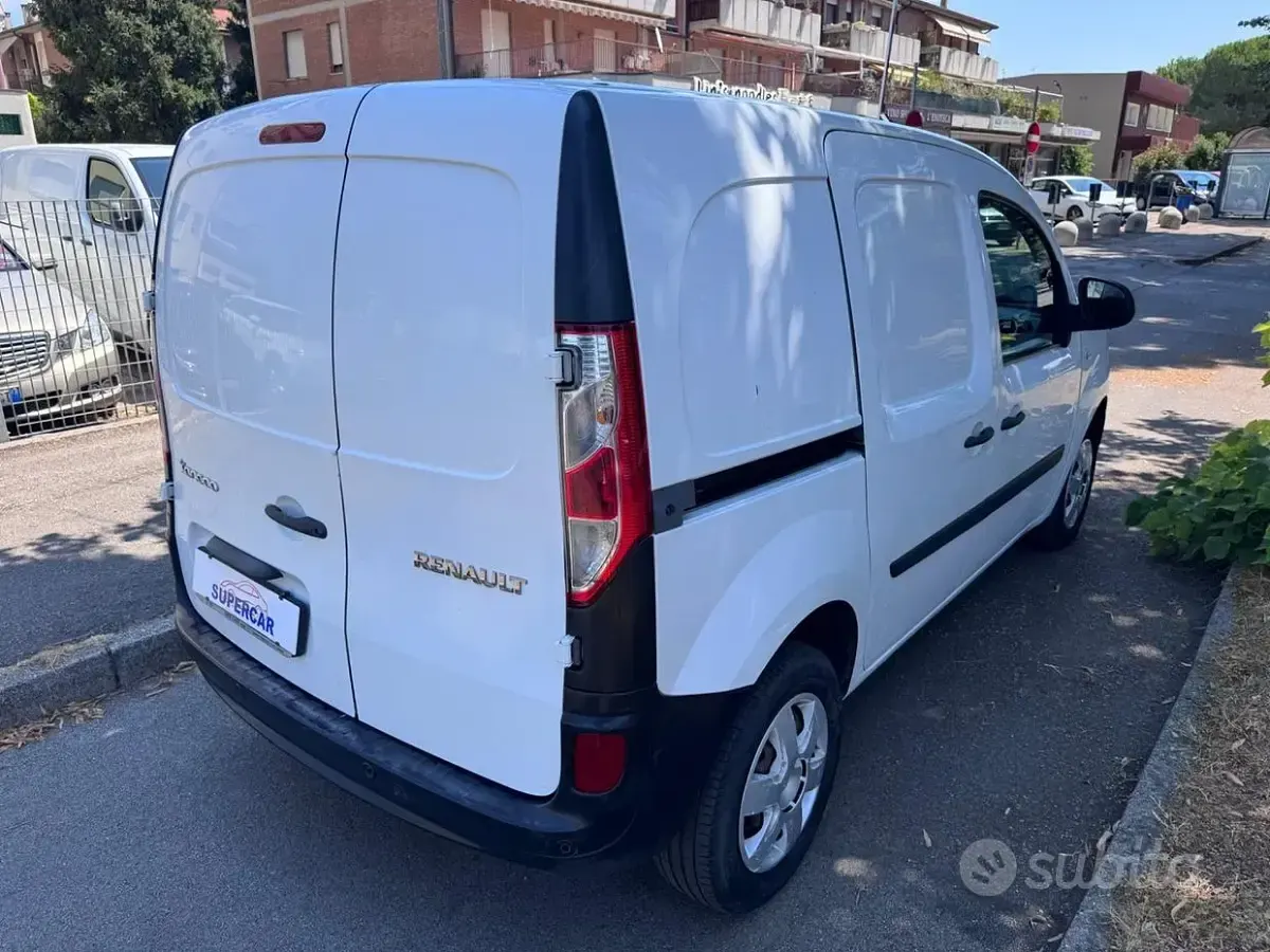 Usata Renault Kangoo 75 CV (55 kW) 2015 Bianco Monovolume