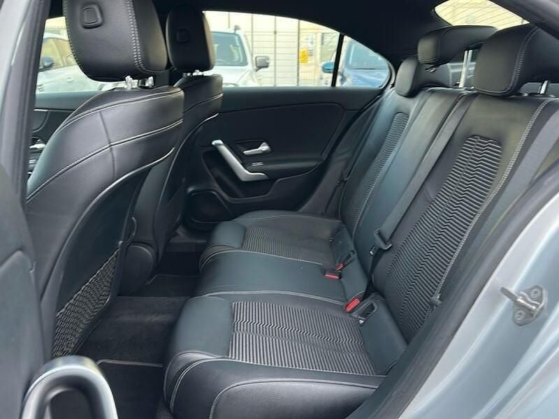 Usata Mercedes A180 116 CV (85 kW) 2020 Argento Berlina