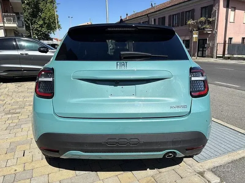 Usata Fiat 600 La Prima 101 CV (74 kW) 2025 Verde SUV