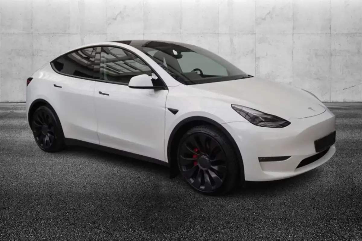 Usata Tesla Model Y Performance 155 kW (211 CV) 2022 Bianco SUV