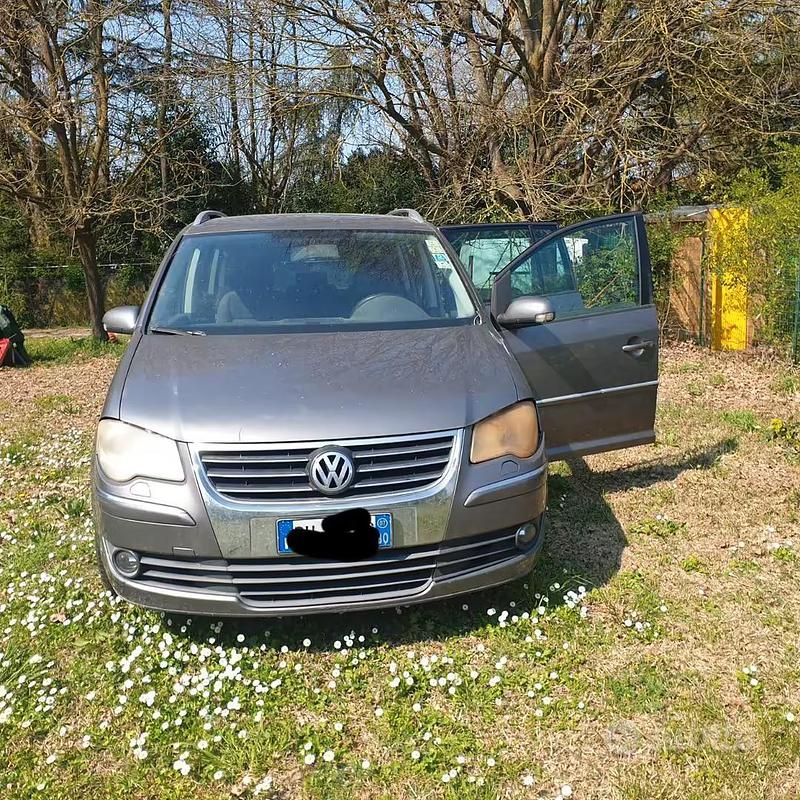 Usata VW Touran 150 CV (110 kW) 2007 Monovolume