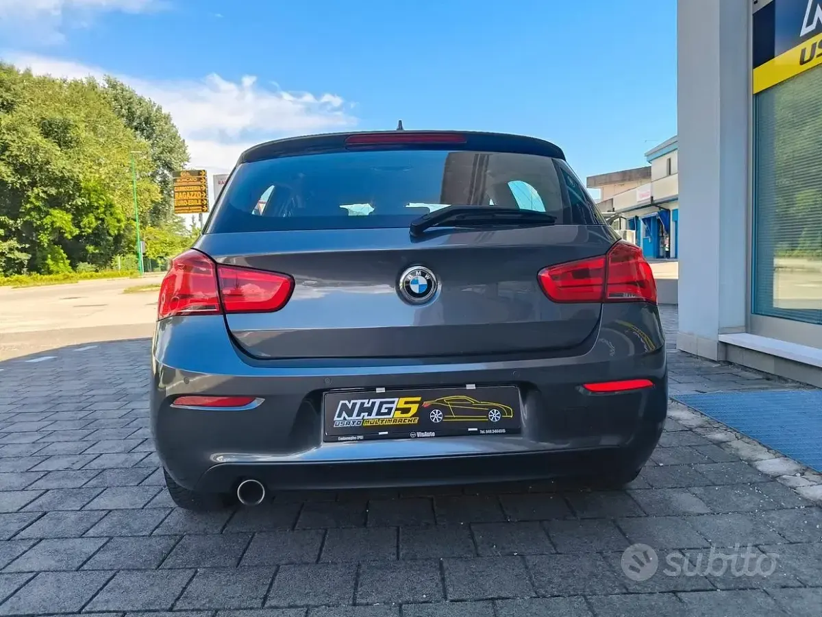 Usata BMW 116 Advantage 116 CV (85 kW) 2018 Grigio Utilitaria