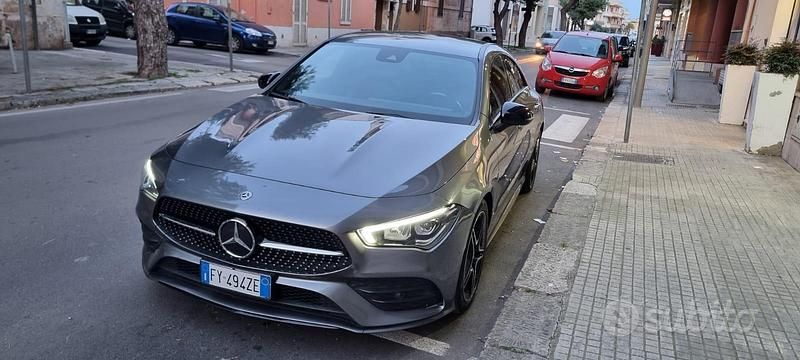 Usata Mercedes CLA200 163 CV (119 kW) 2020 Grigio Berlina