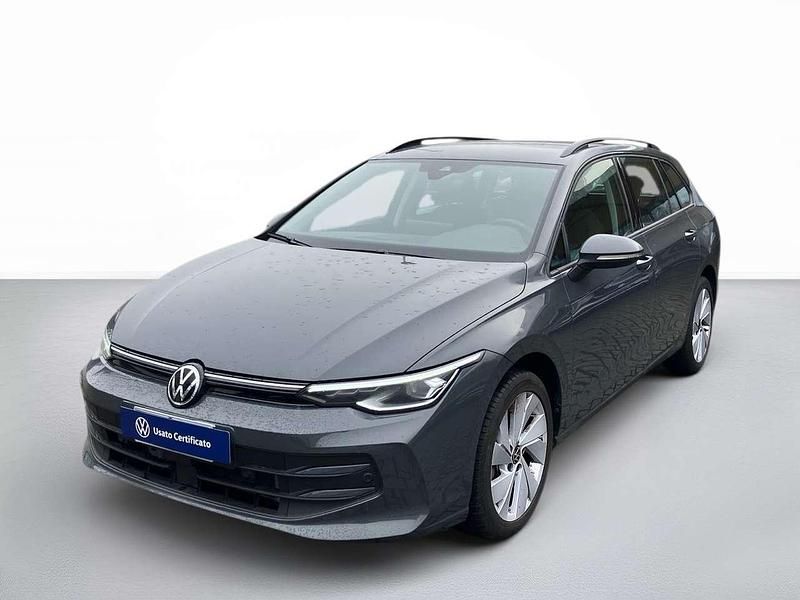 Dolphin grey metallizzato Usata 2024 VW Golf VIII Life Station wagon | 25.500 € (Buon prezzo) - Immagine 1/4