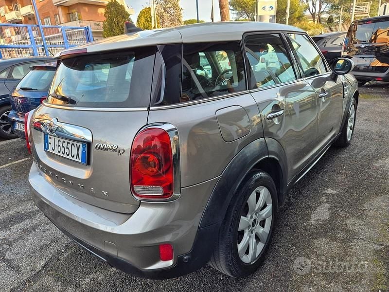Usata Mini Cooper D Countryman Business 150 CV (110 kW) 2017 Grigio SUV