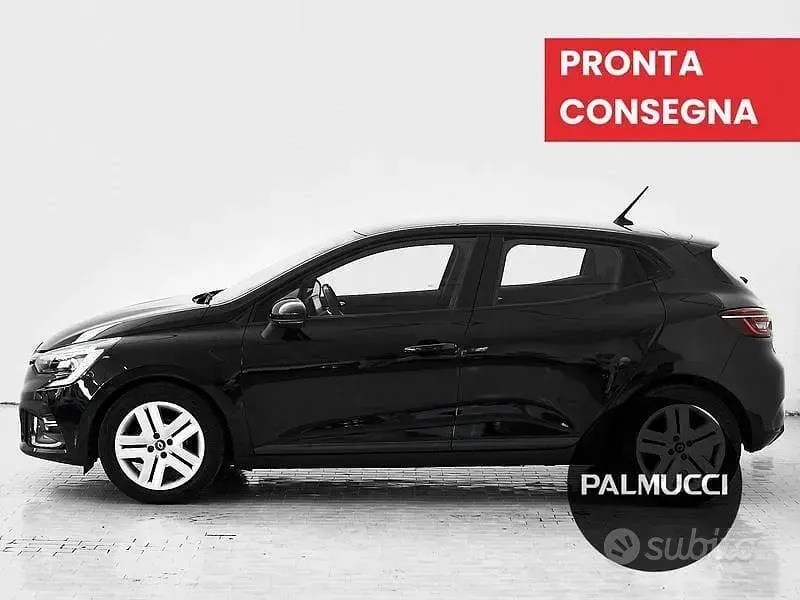 Usata Renault Clio V Equilibre 101 CV (74 kW) 2022 Nero Berlina