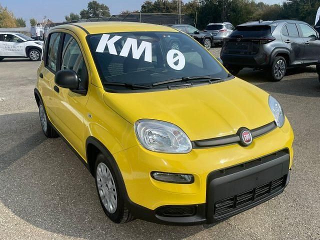Usata Fiat Panda S 2024 Giallo(met.) Utilitaria