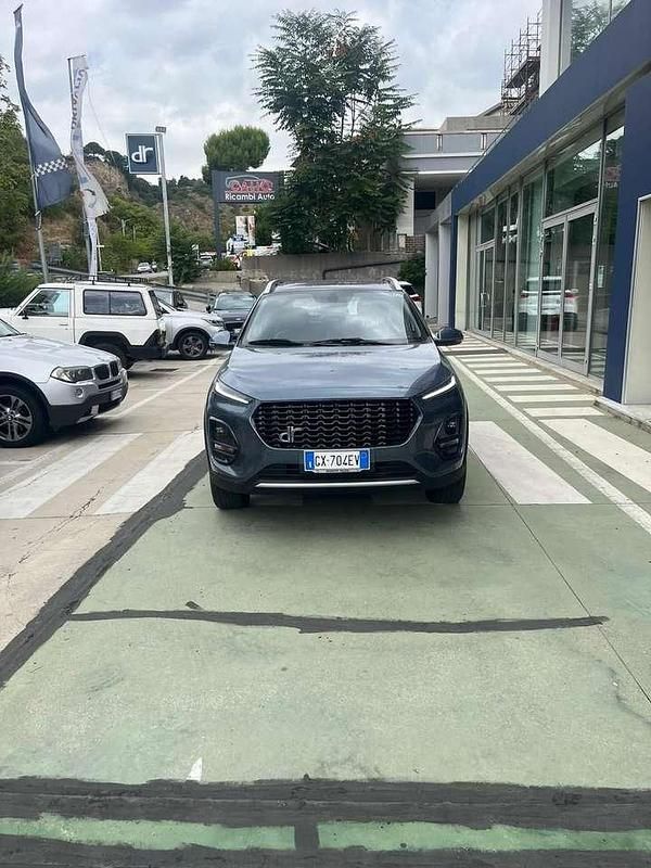 Grigio Usata 2024 DR DR 3.0 SUV | 16.750 € (Buon prezzo) - Immagine 1/4