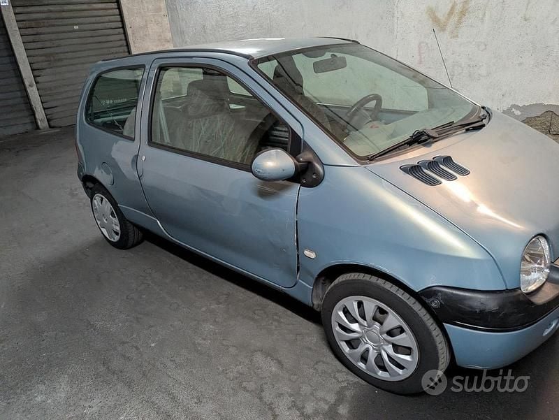 Usata Renault Twingo 58 CV (42 kW) 2003 Blu Utilitaria