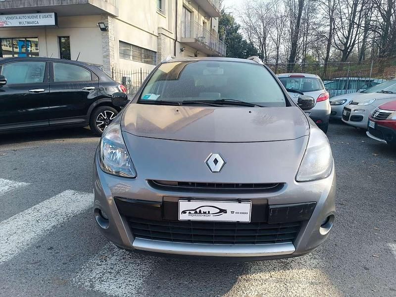 Usata Renault Clio GrandTour 101 CV (74 kW) 2011 Grigio Station wagon