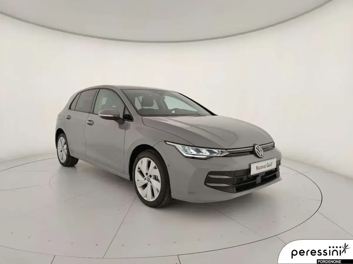 Nuova VW Golf VIII Edition 116 CV (85 kW) 2026 Moonstone grey Berlina