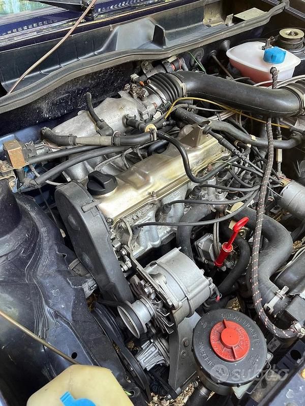 Usata VW Golf Cabriolet Classicline 110 CV (80 kW) 1991 Blu/azzurro Cabrio