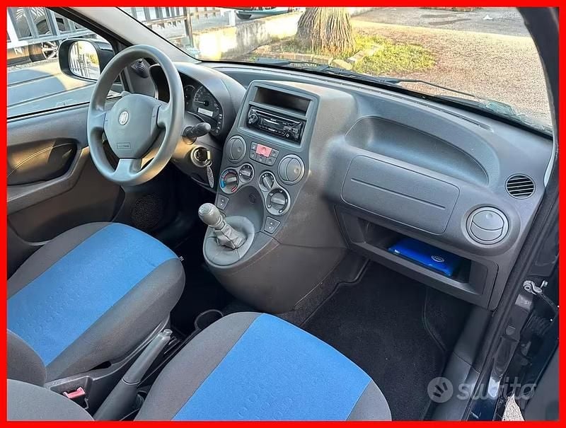 Usata Fiat Panda Dynamic 59 CV (43 kW) 2012 Blu Utilitaria