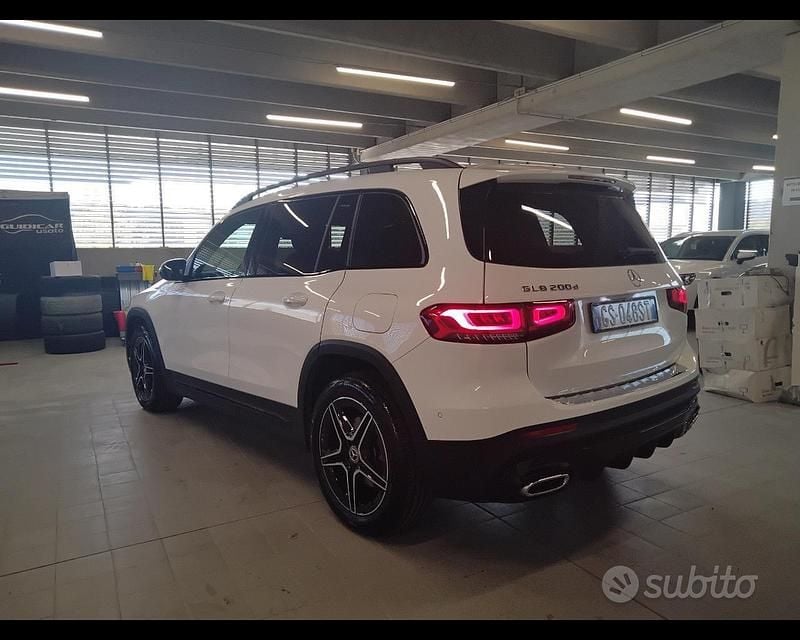 Usata Mercedes GLB200 Premium 150 CV (110 kW) 2024 Bianco SUV