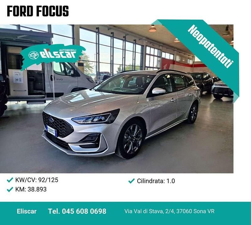 Argento Usata 2023 Ford Focus ST-Line Station wagon | 18.900 € (Buon prezzo) - Immagine 1/4