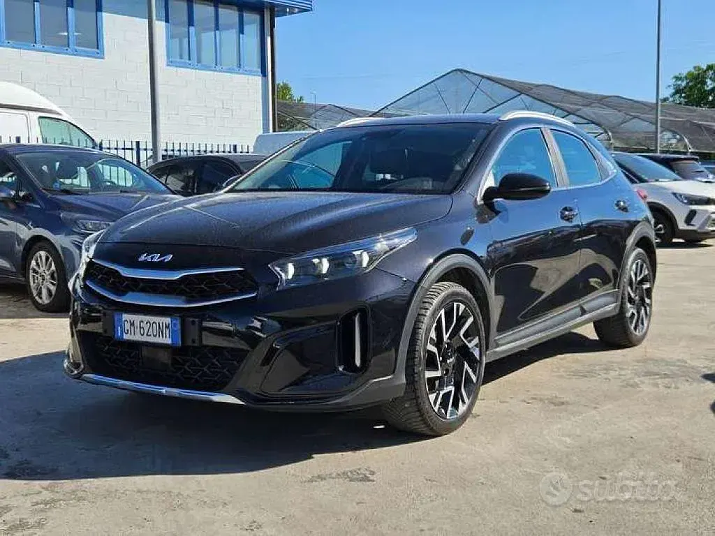 Usata Kia XCeed 136 CV (100 kW) 2022 Nero SUV