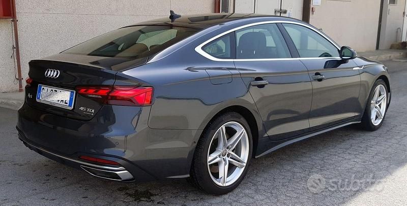 Usata Audi A5 231 CV (169 kW) 2020 Grigio Coupé