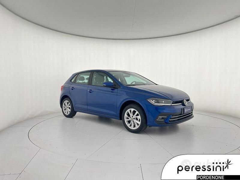 Usata VW Polo Style 95 CV (69 kW) 2024 Bleu Berlina
