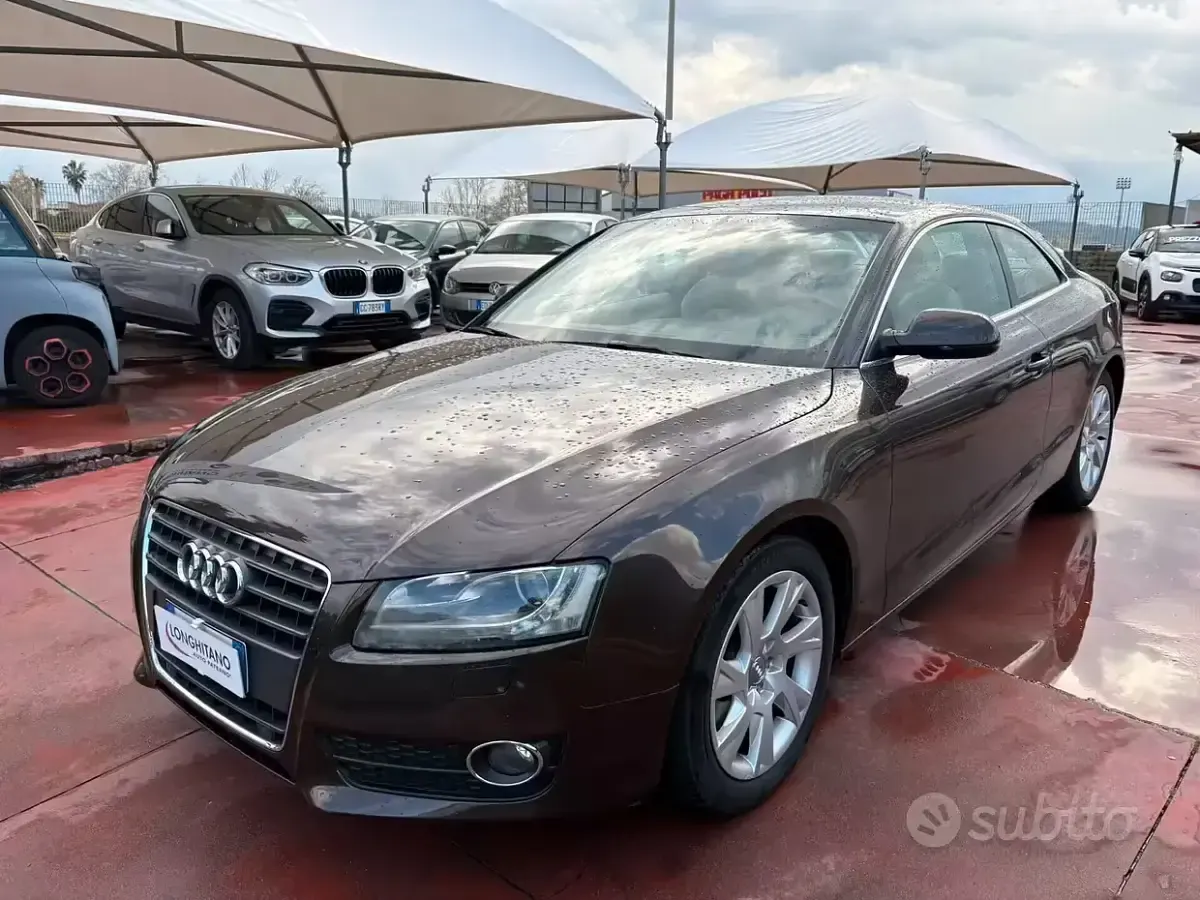 Begagnad Audi A5 170 HK (125 kW) 2011 Beige Sportkupé