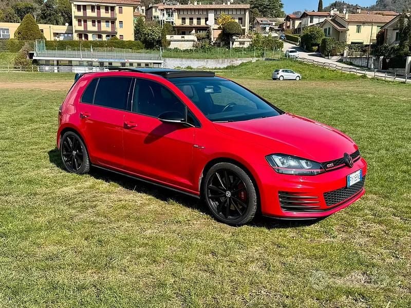 Usata VW Golf VII GTI 230 CV (169 kW) 2015 Rosso Berlina