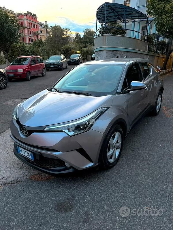 Occasion Toyota C-HR Business Edition 116 PK (85 kW) 2017 SUV