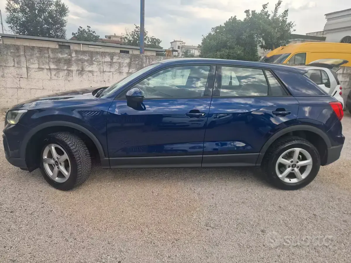 Usata Audi Q2 Advanced 116 CV (85 kW) 2023 Blu SUV