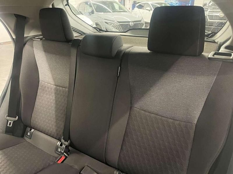 Usata Toyota Yaris Active 72 CV (52 kW) 2022 Bianco Berlina