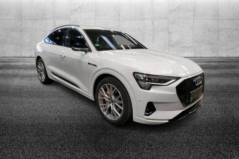Usata Audi e-tron S-Line 158 kW (215 CV) 2022 Bianco SUV