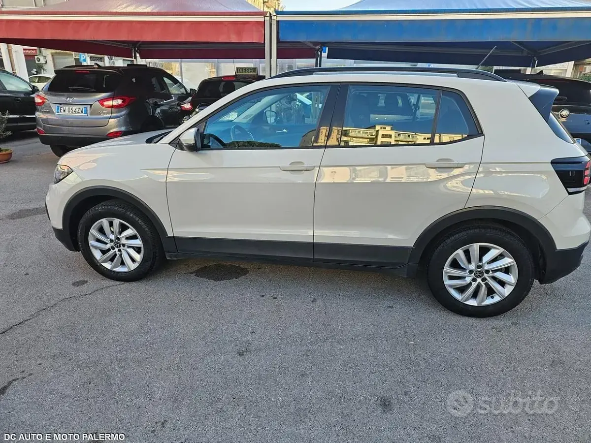 Usata VW T-Cross Advance 110 CV (80 kW) 2023 Nero SUV