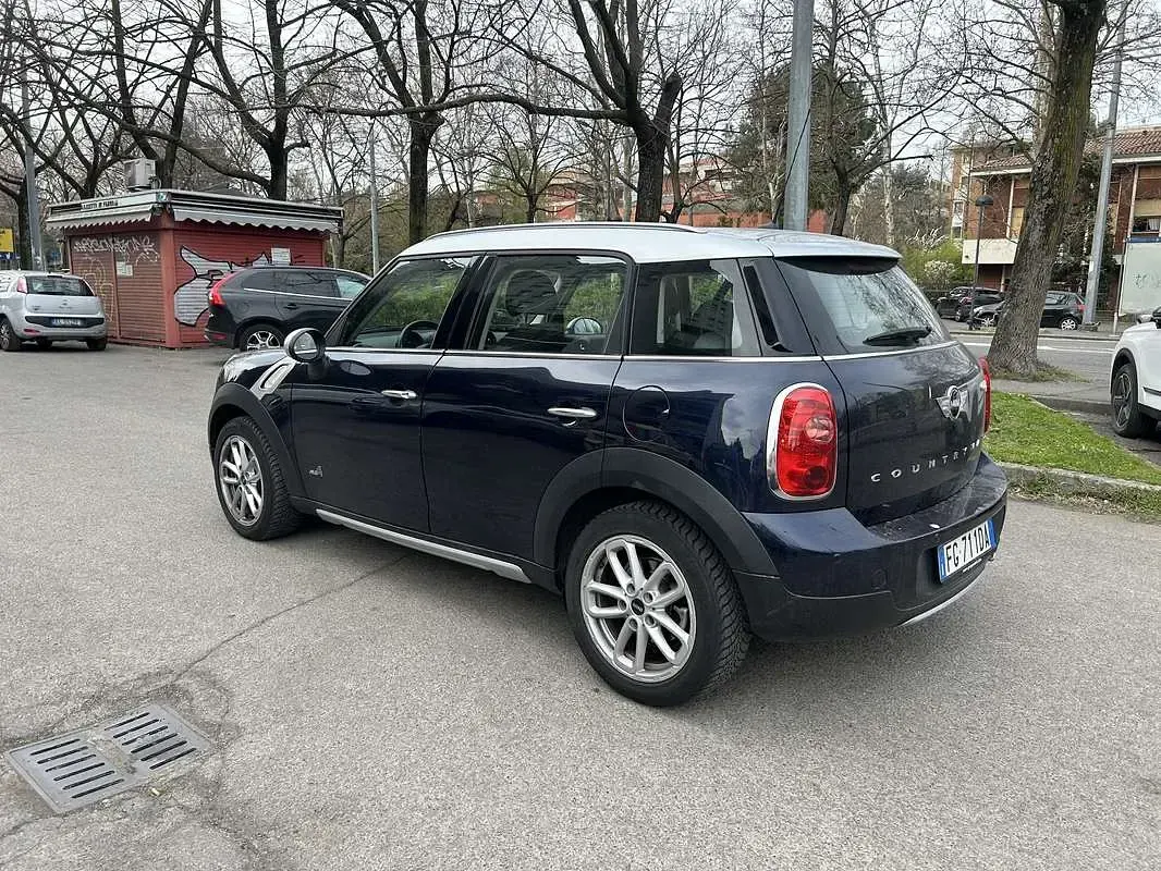 Usata Mini Cooper D Countryman 111 CV (81 kW) 2017 Blu/azzurro SUV