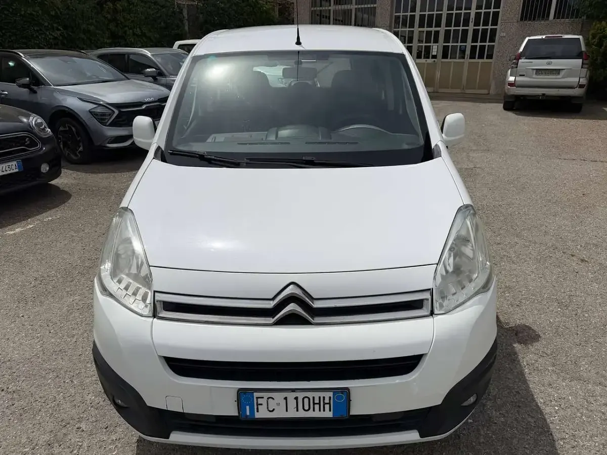 Usata Citroën Berlingo Feel 75 CV (55 kW) 2016 Bianco Monovolume