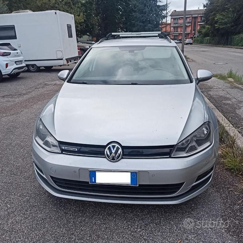 Usata VW Golf VII Business 110 CV (80 kW) 2016 Grigio Station wagon