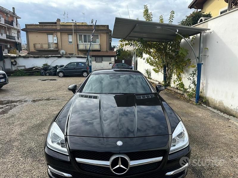 Nero Usata 2013 Mercedes SLK200 Cabrio | 17.300 € (Buon prezzo) - Immagine 1/4