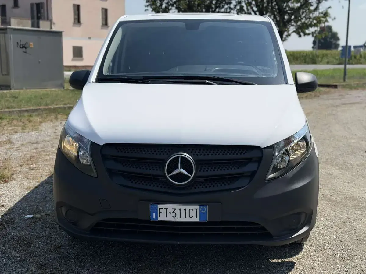 Usata Mercedes Vito 114 CV (83 kW) 2018 Bianco Furgone
