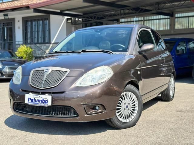 Marrone Usata 2010 Lancia Ypsilon Due volumi | 2890 € (Super prezzo) - Immagine 1/4