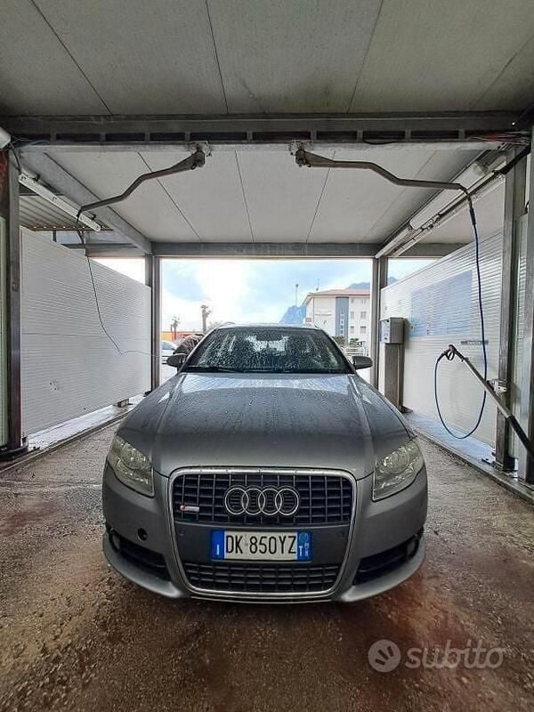 Usata 2007 Audi A4 S-Line Station wagon | 3500 € (Buon prezzo) - Immagine 1/4