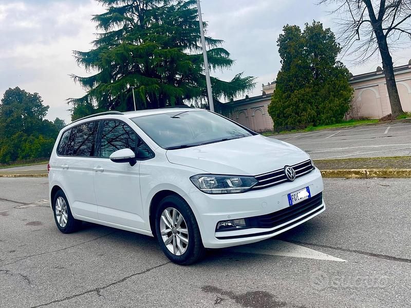 Usata VW Touran Comfortline 115 CV (84 kW) 2017 Bianco Monovolume